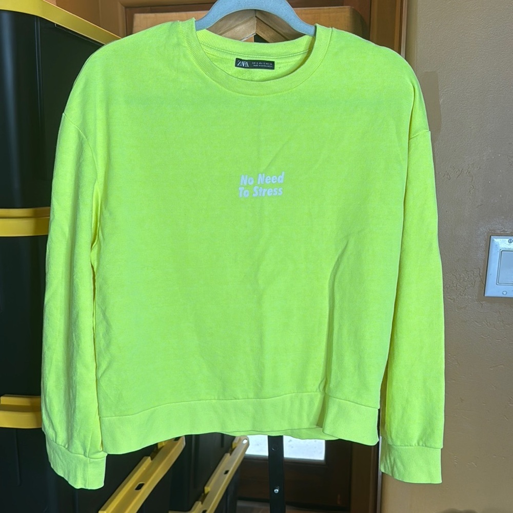 Zara Neon Yellow “No Need To Stress” Oversized Sweatshirt Pullover Size Small - Picture 3 of 9